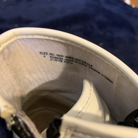 white ankle high boots - Picture 2 of 7